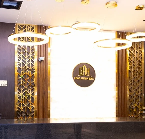 Grand Astoria - Reception